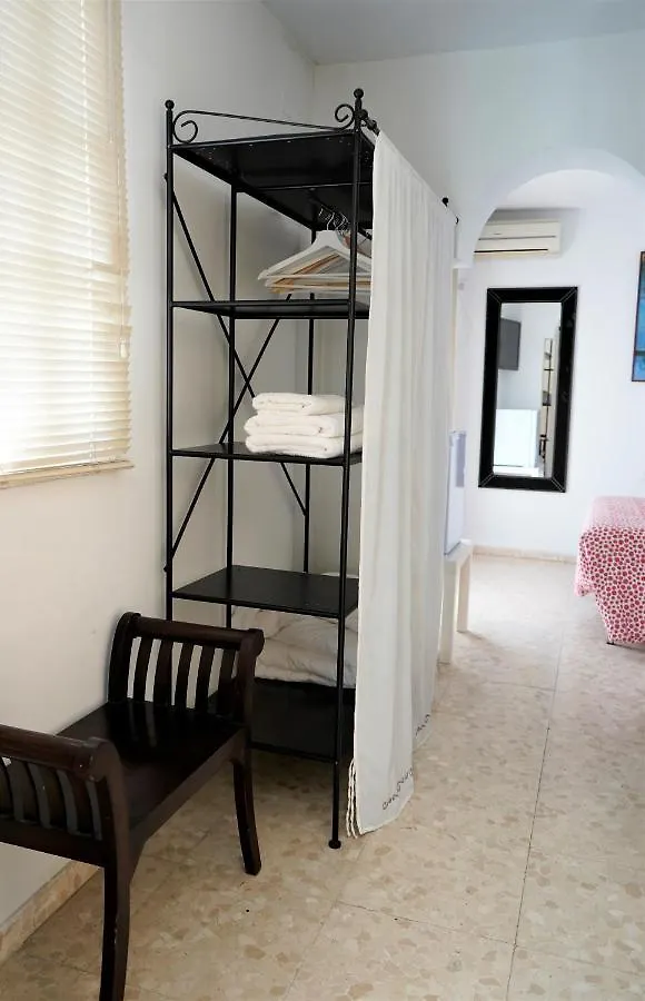 Hostal Trafalgar Barbate 0*,